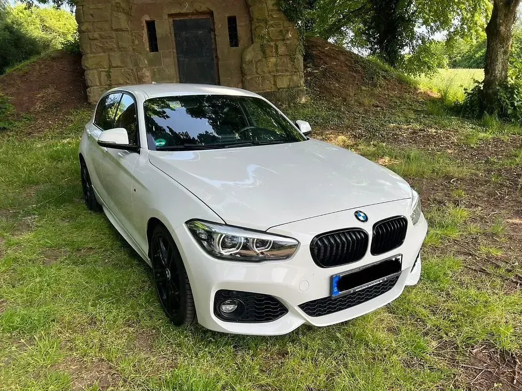Gebraucht BMW 120 Shadowline 190 PS (139 kW) 2017 Weiß Kleinwagen