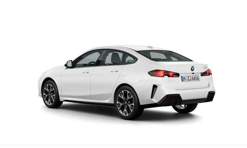 Neu BMW 220 Sport Line 170 PS (125 kW) 2025 Schwarz uni Coupé