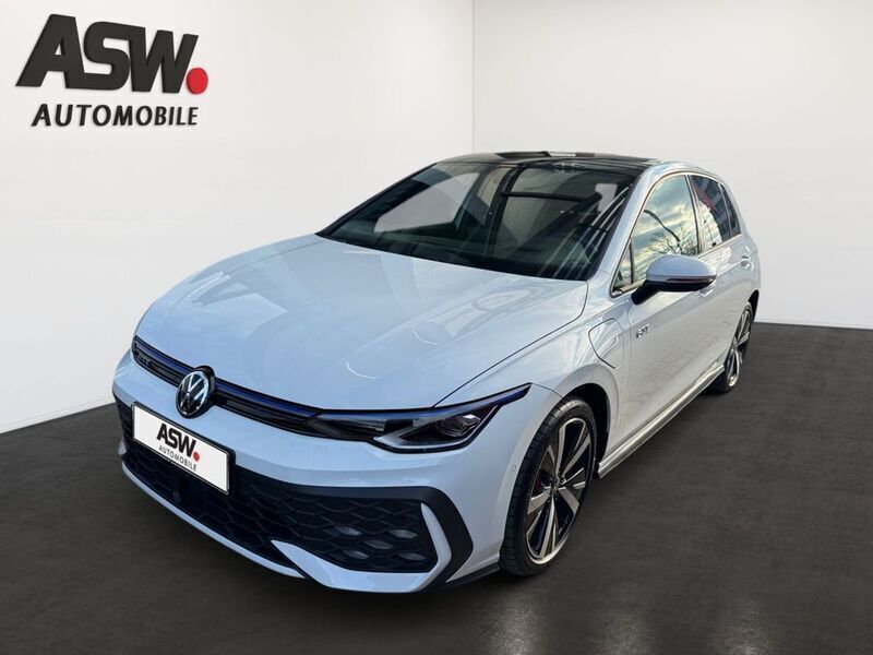 Weiß Neu 2025 VW Golf VIII GTE Limousine | 42.900 € (Superpreis) - Bild 1/4