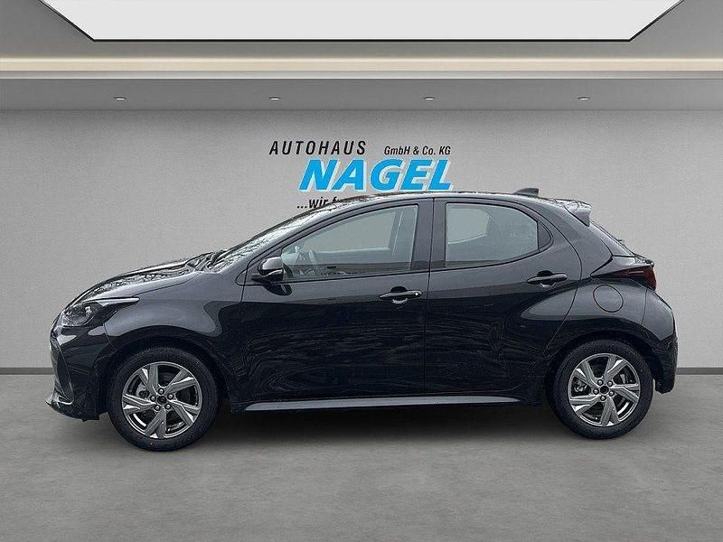 Neu Mazda 2 Exclusive-Line 116 PS (85 kW) 2026 Schwarz Limousine