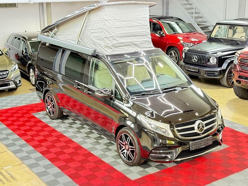 Schwarz Gebraucht 2017 Mercedes V250 Marco Polo Van / Kleinbus | 54.888 € - Bild 1/4