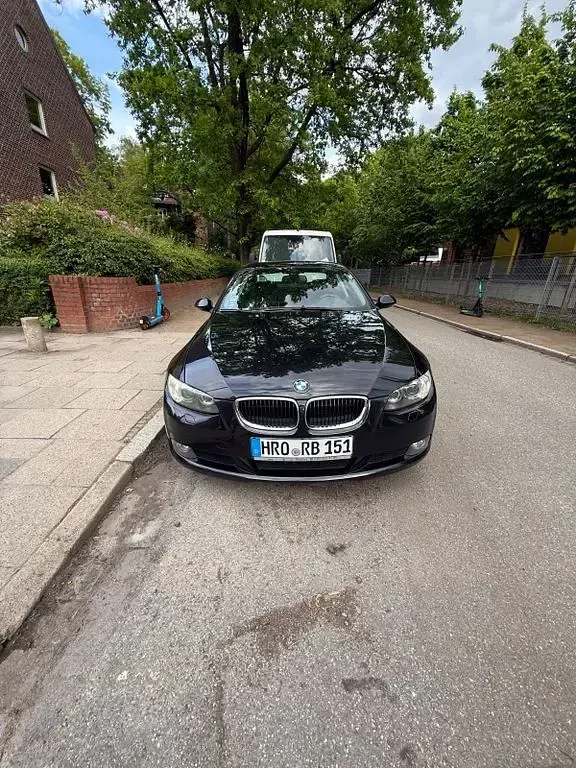 Gebraucht BMW 320 170 PS (125 kW) 2007 Schwarz Coupé
