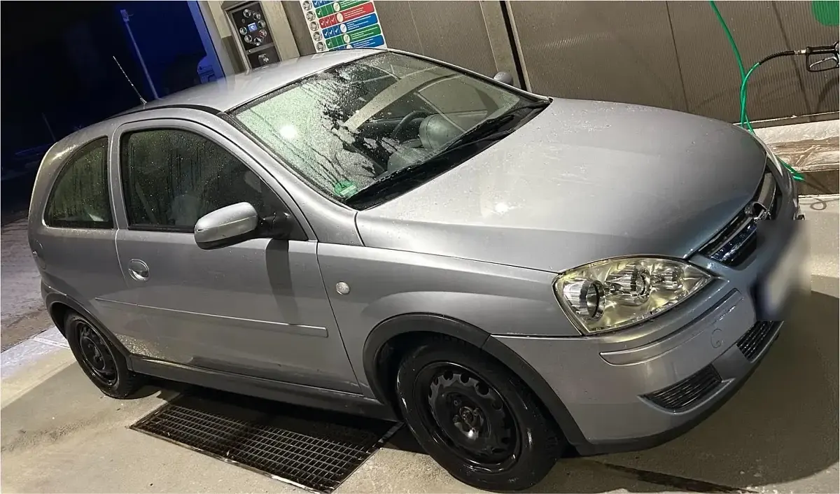 Gebraucht Opel Corsa 60 PS (44 kW) 2006 Andere farben Kleinwagen