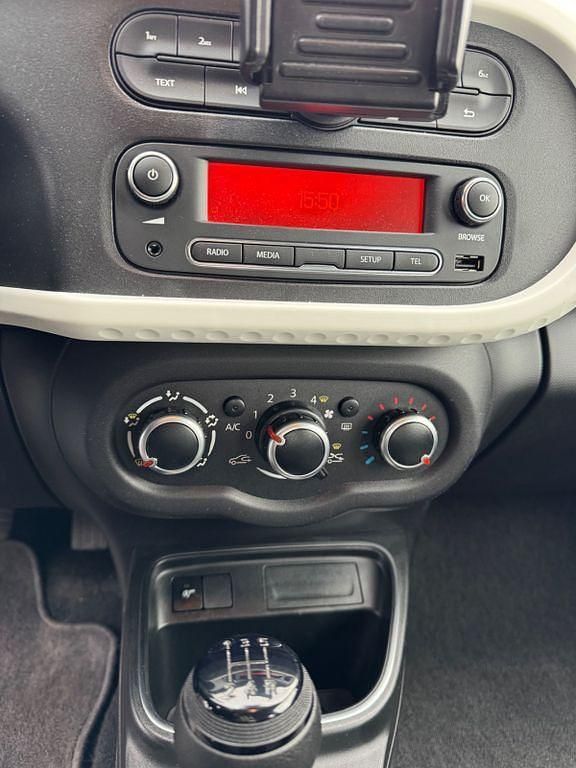 Gebraucht Renault Twingo SE 65 PS (47 kW) 2019 Weiß Kleinwagen