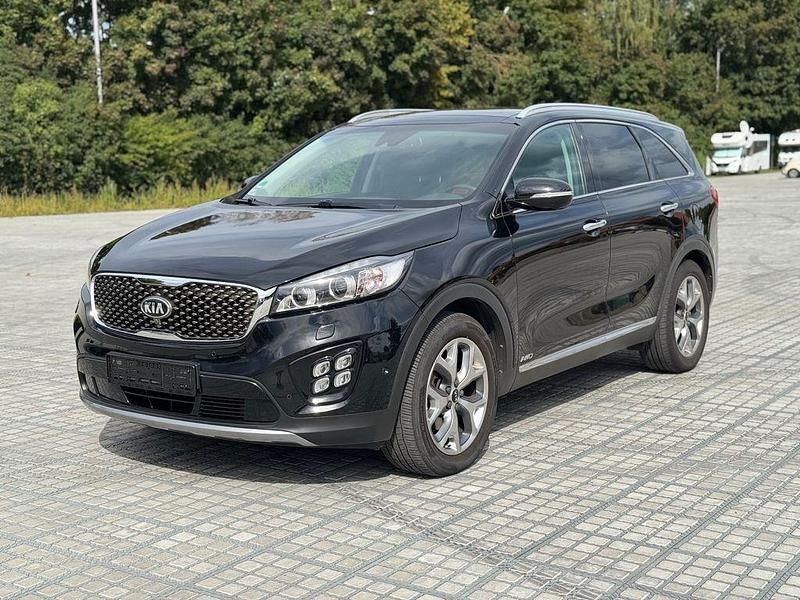 Schwarz Gebraucht 2017 Kia Sorento Platinum SUV | 21.990 € (Fairer Preis) - Bild 1/4