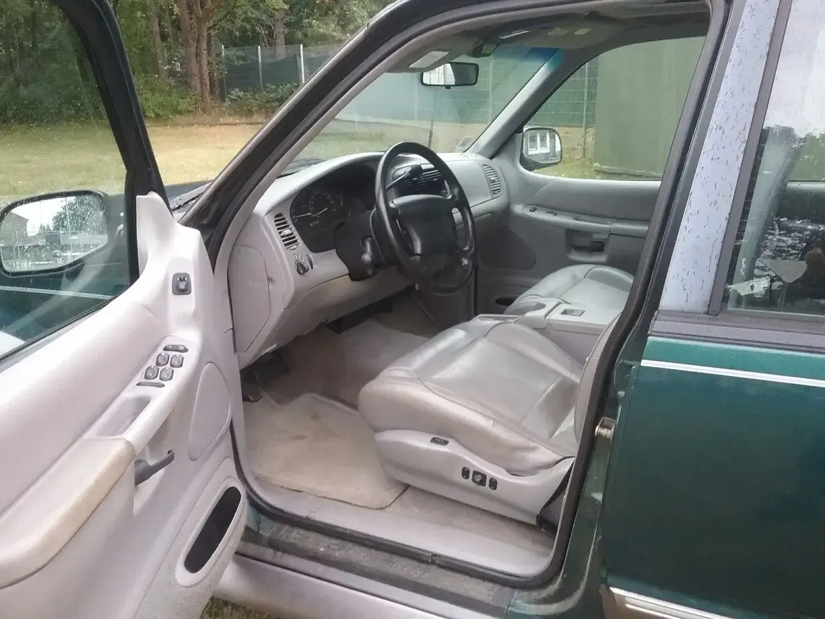 Gebraucht Ford Explorer 204 PS (150 kW) 1997 Grün SUV