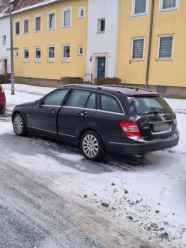 Second-hand Mercedes 220 2008 Negru Break