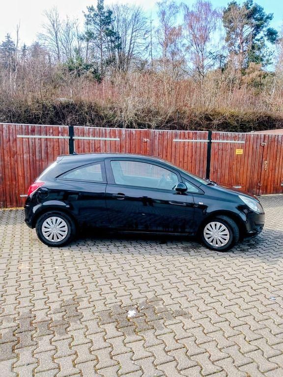 Gebraucht Opel Corsa 80 PS (58 kW) 2009 Schwarz Kleinwagen