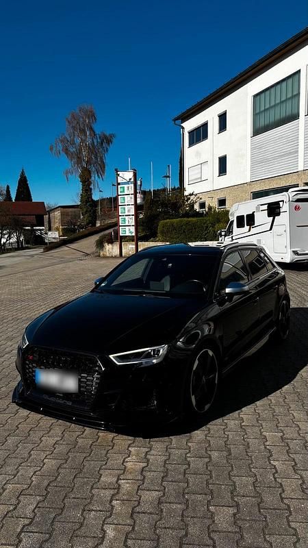 Gebraucht Audi RS3 Comfort 400 PS (294 kW) 2018 Schwarz Limousine