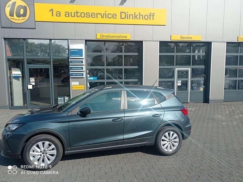 Grau Gebraucht 2024 Seat Arona Style SUV | 19.980 € (Fairer Preis) - Bild 1/4