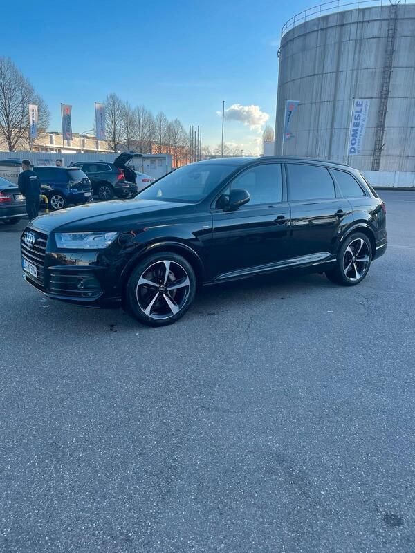 Schwarz Gebraucht 2018 Audi Q7 S-Line SUV | 42.000 € (Teuer) - Bild 1/4
