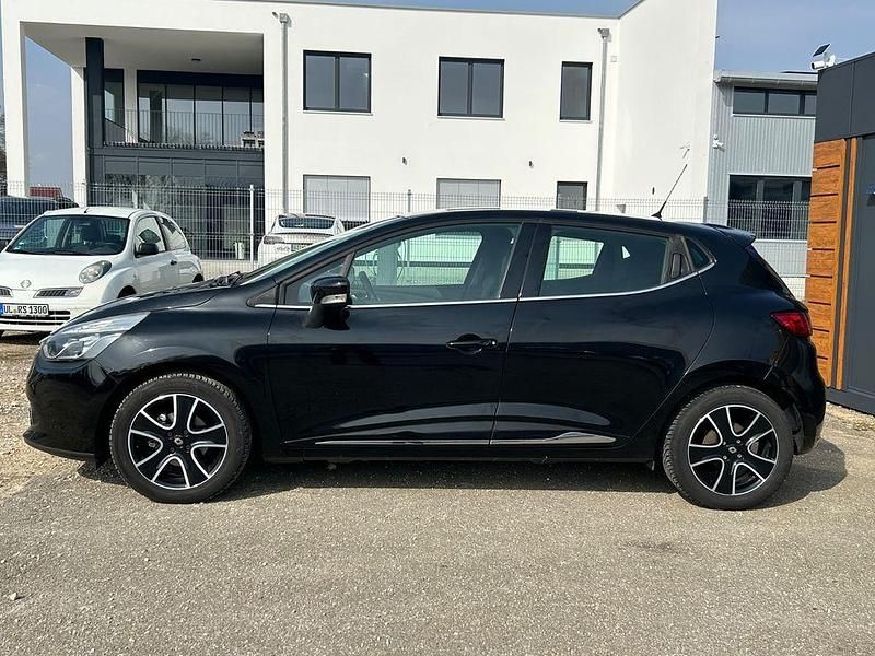 Gebraucht Renault Clio IV Luxe 90 PS (66 kW) 2015 Schwarz Limousine