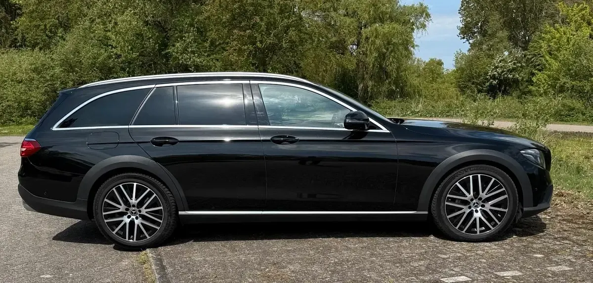 Gebraucht Mercedes E400 340 PS (250 kW) 2020 Schwarz Kombi