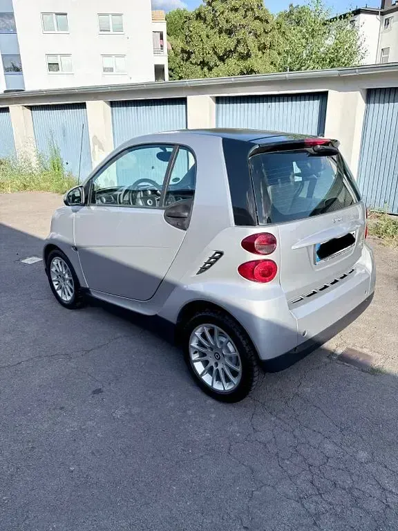Gebraucht Smart ForTwo Coupé Passion 71 PS (52 kW) 2009 Silber Coupé