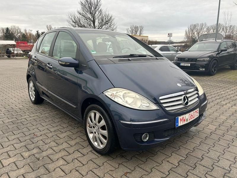 Gebraucht Mercedes A200 136 PS (100 kW) 2004 Blau Limousine