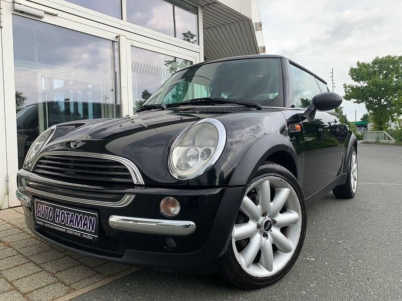 Schwarz Gebraucht 2002 Mini ONE Kleinwagen | 2.700 € (Fairer Preis) - Bild 1/4