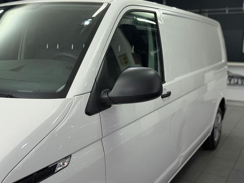 Second-hand VW Transporter 150 CP (110 kW) 2022 Alb Van