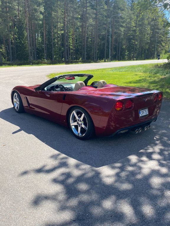 Rot Gebraucht 2007 Corvette C6 Cabrio | 25.000 € - Bild 1/4