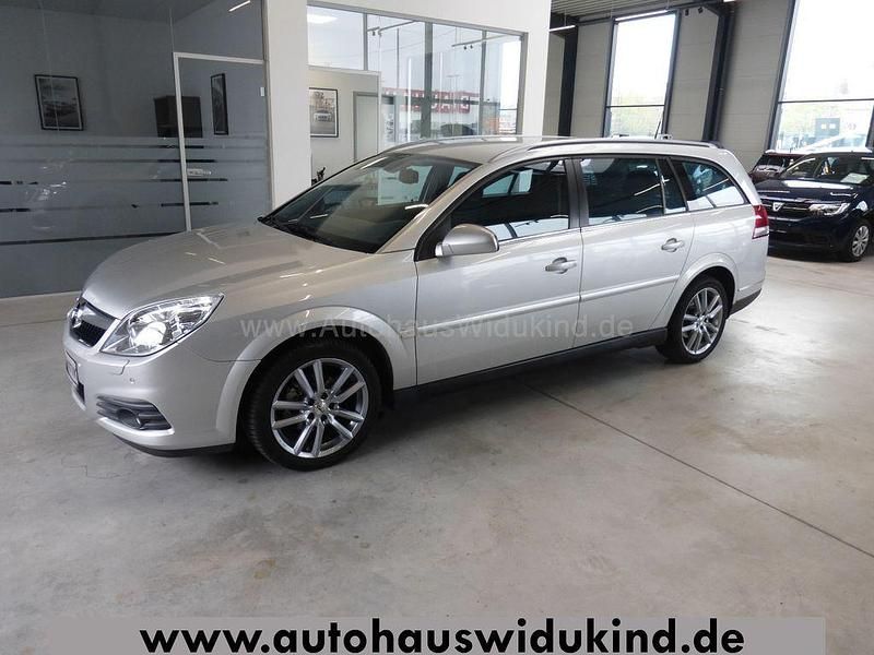 Gebraucht Opel Vectra 155 PS (114 kW) 2006 Silber Kombi
