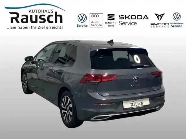 Gebraucht VW Golf VII Active 150 PS (110 kW) 2021 Grau Kleinwagen