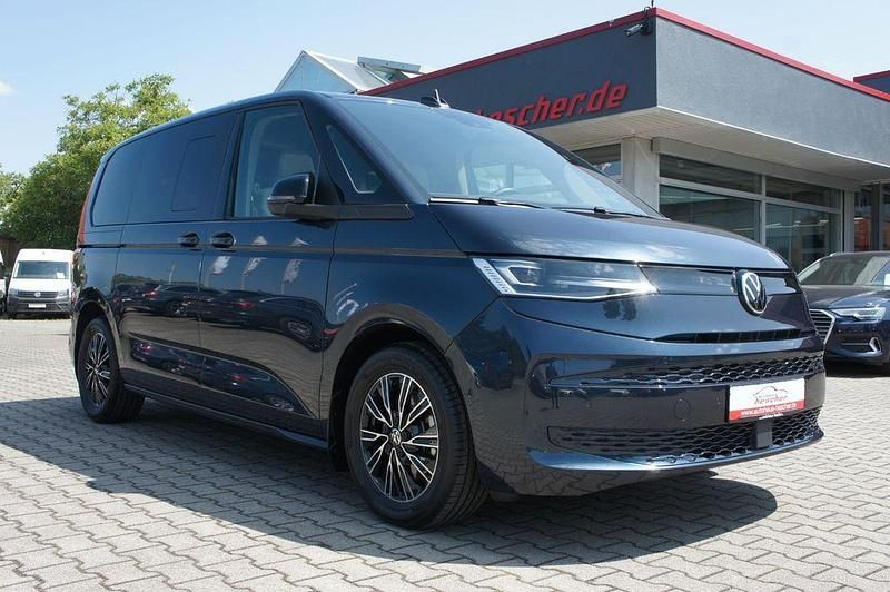Gebraucht VW Multivan 150 PS (110 kW) 2023 Starlight blue metallic Van
