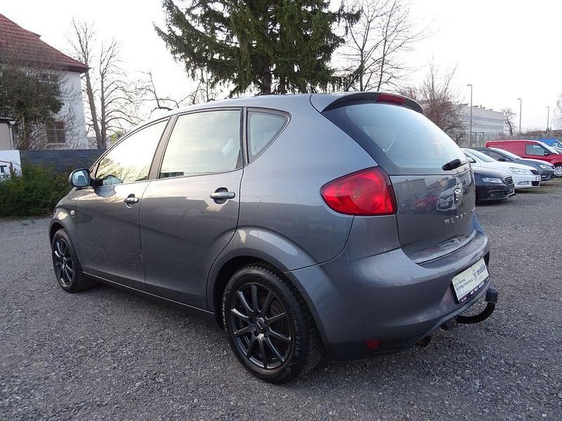 Gebraucht Seat Altea Copa 105 PS (77 kW) 2012 Grau Van / Kleinbus