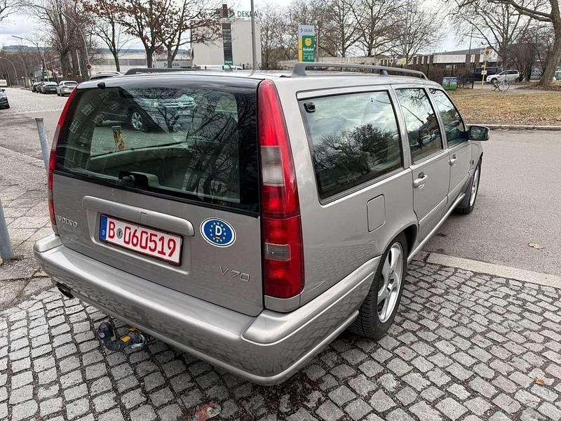 Gebraucht Volvo V70 193 PS (141 kW) 1998 Silber Kombi