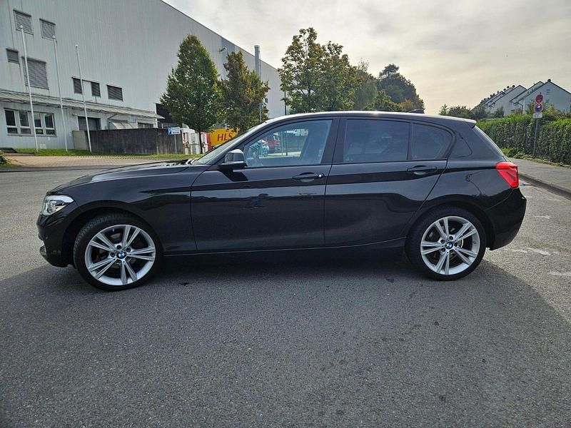 Gebraucht BMW 120 Advantage 190 PS (139 kW) 2018 Schwarz Kleinwagen