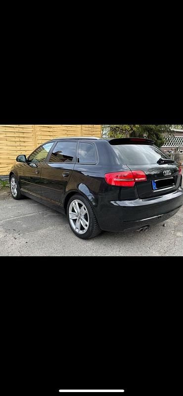 Schwarz Gebraucht 2009 Audi A3 Sportback Kleinwagen | 3.500 € (Fairer Preis) - Bild 1/4