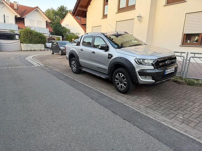 Silber Gebraucht 2019 Ford Ranger Wildtrack Abholung | 25.200 € (Fairer Preis) - Bild 1/4