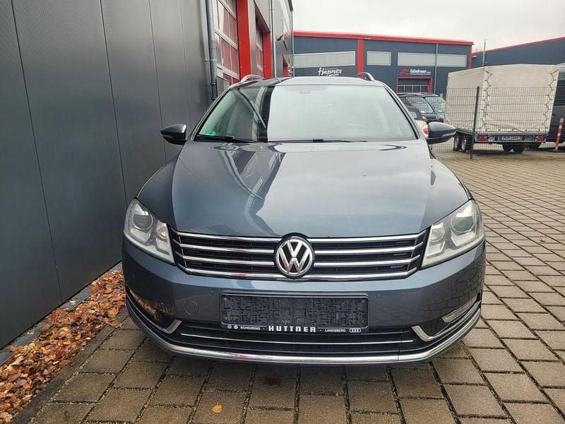 Grau Gebraucht 2014 VW Passat Highline Kombi | 6.400 € (Superpreis) - Bild 1/4