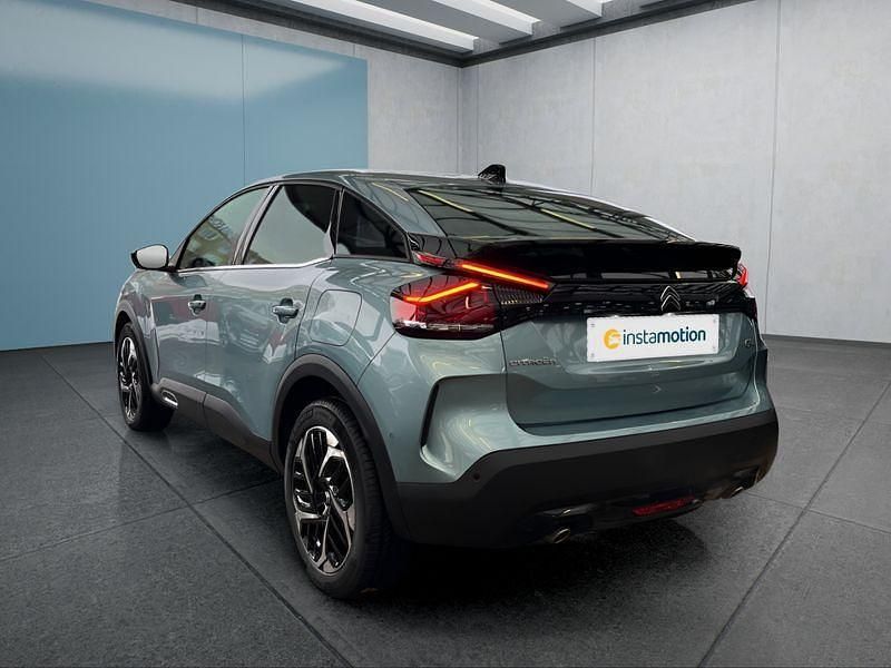 Second-hand Citroën C4 Shine 131 CP (96 kW) 2024 Albastru Hatchback