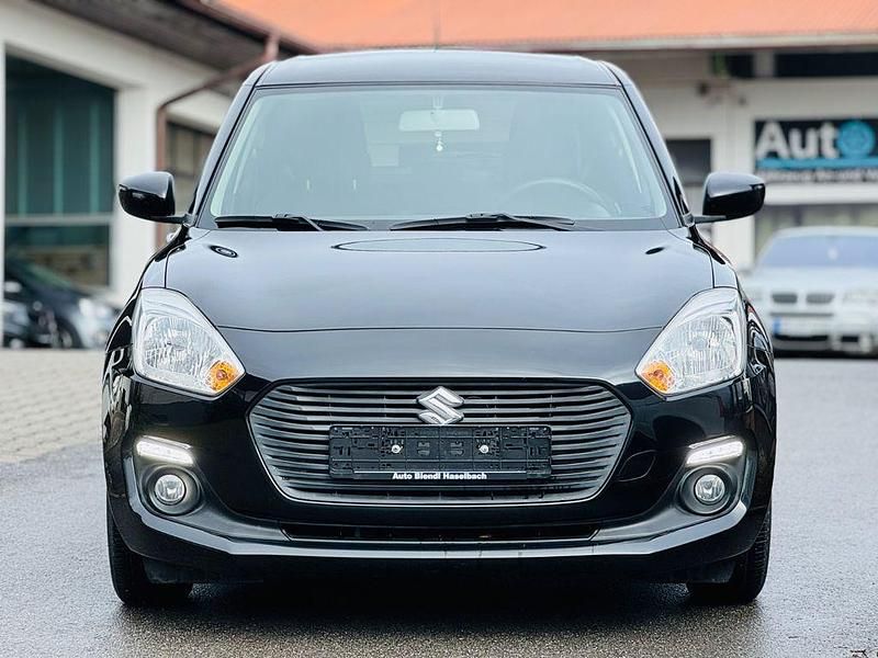 Gebraucht Suzuki Swift Comfort 111 PS (81 kW) 2018 Schwarz Kleinwagen