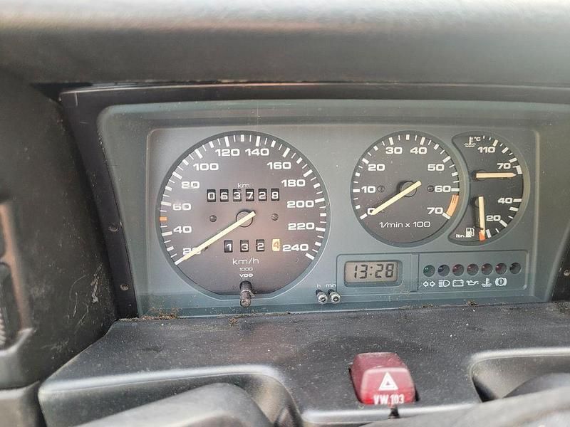 Gebraucht VW Polo 113 PS (83 kW) 1992 Rot Coupé