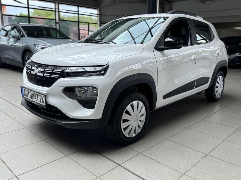 Weiß Gebraucht 2022 Dacia Spring Essentiel Kleinwagen | 11.890 € (Fairer Preis) - Bild 1/4