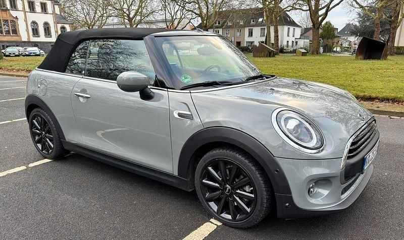 Grau Gebraucht 2020 Mini One Cabriolet Cabrio | 19.560 € (Fairer Preis) - Bild 1/4