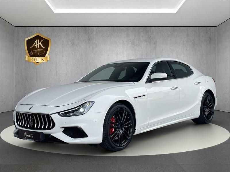 Gebraucht Maserati Ghibli 349 PS (256 kW) 2019 Weiß Limousine