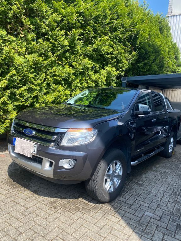 Grau Gebraucht 2014 Ford Ranger Abholung | 17.900 € (Etwas zu teuer) - Bild 1/4