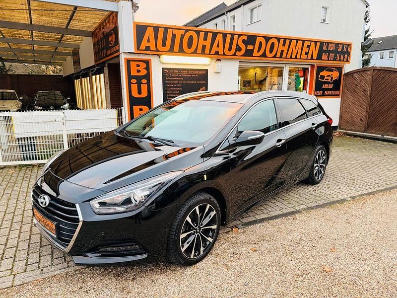Phantom black Gebraucht 2018 Hyundai i40 Kombi | 13.980 € (Fairer Preis) - Bild 1/4