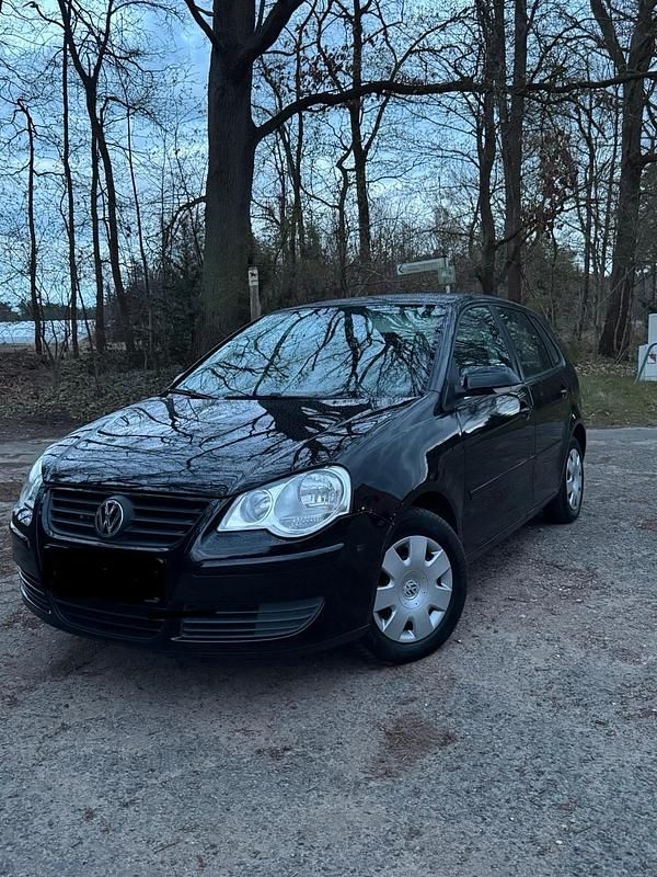 Second-hand VW Polo 54 CP (39 kW) 2009 Negru Hatchback