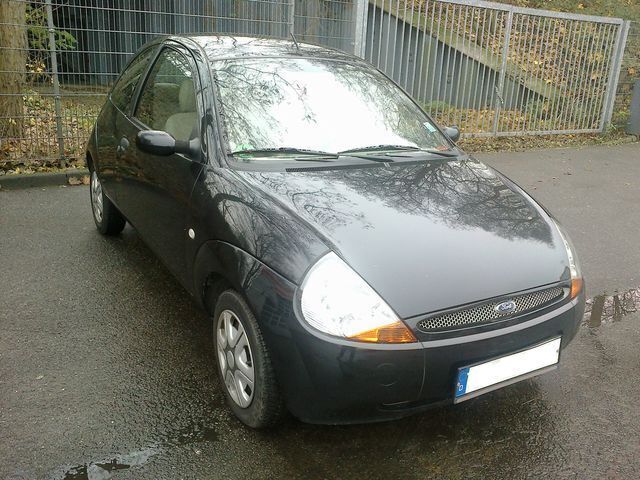 Gebraucht Ford Ka 82 PS (60 kW) 2001 Schwarz Kleinwagen