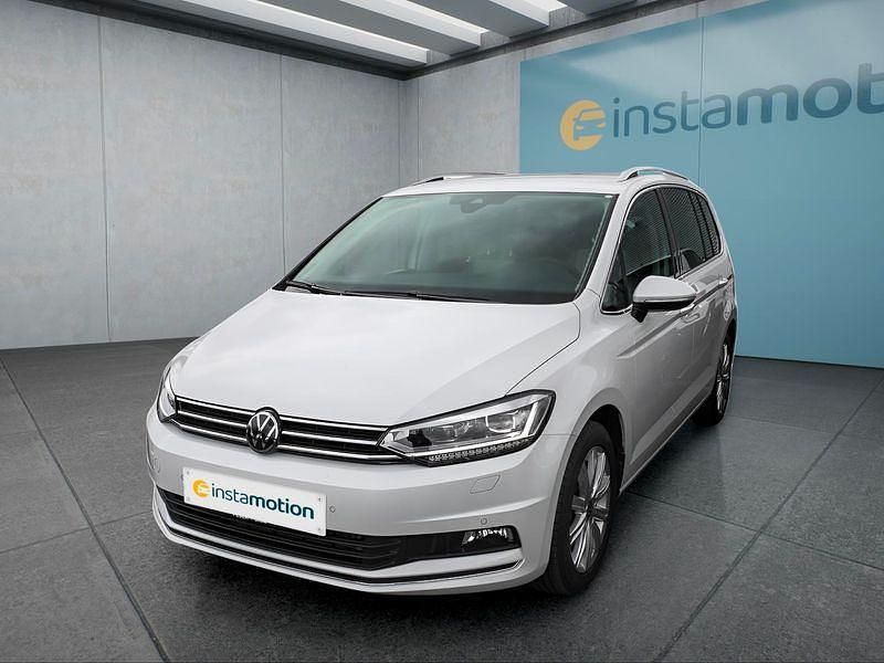 Weiß Gebraucht 2024 VW Touran Van / Kleinbus | 33.149 € (Fairer Preis) - Bild 1/4