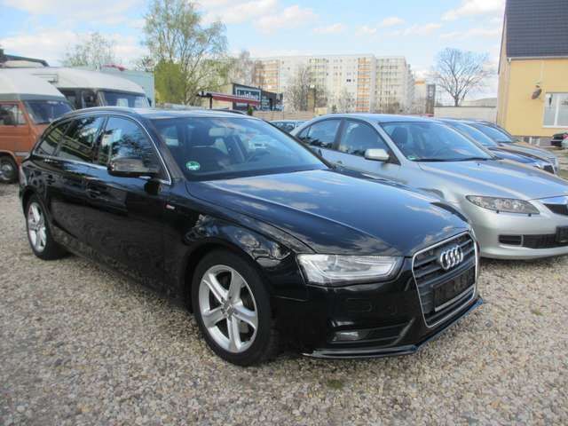 Schwarz Gebraucht 2012 Audi A4 S-Line Kombi | 11.990 € (Teuer) - Bild 1/1