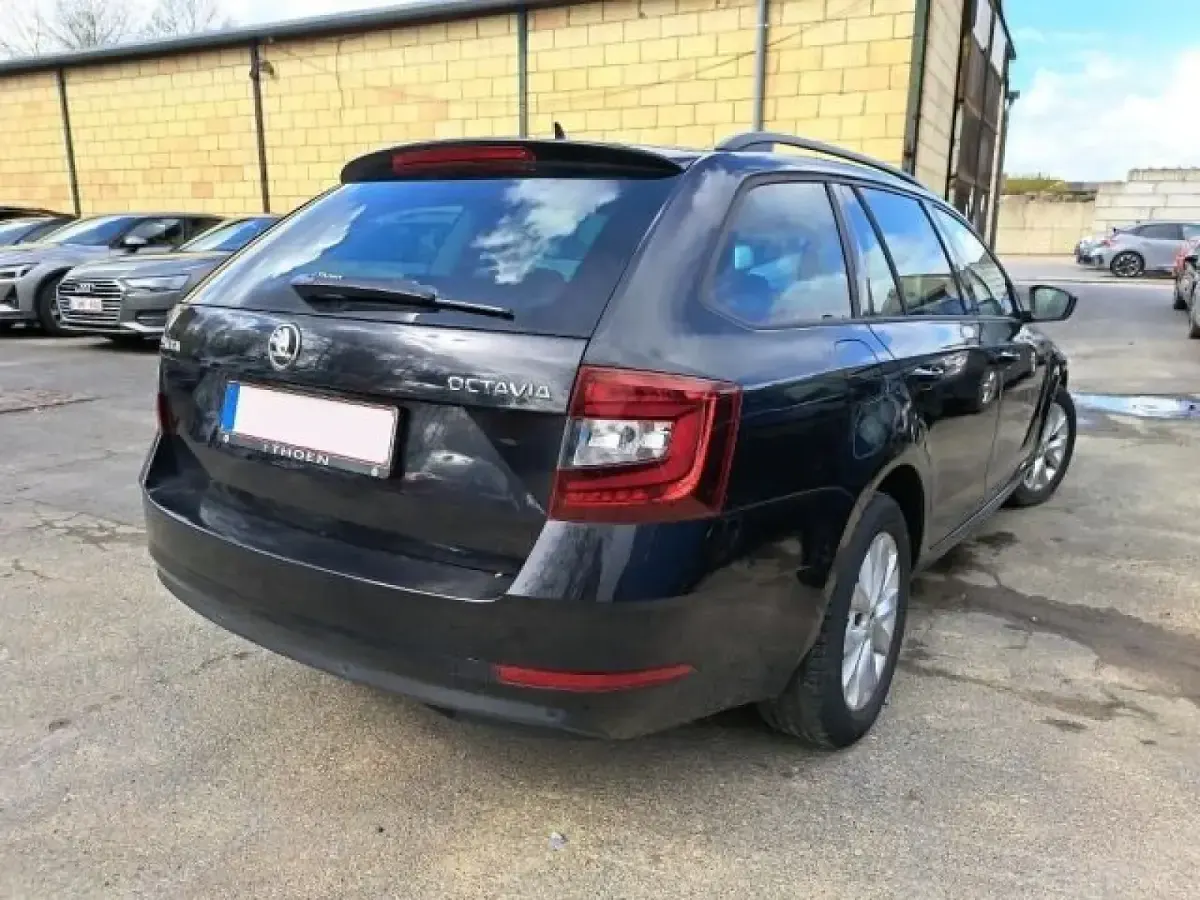 Gebraucht Skoda Octavia Drive 116 PS (85 kW) 2019 Kombi