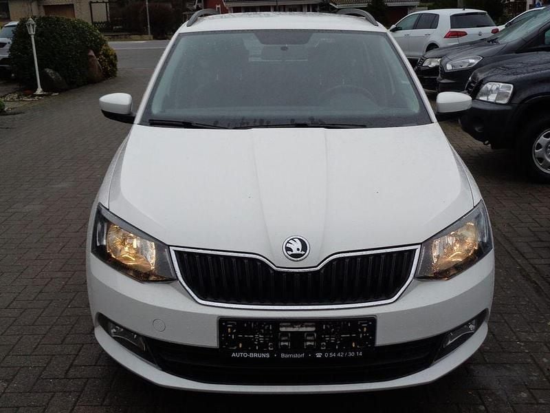 Gebraucht Skoda Fabia Ambition 90 PS (66 kW) 2016 Weiß Kombi