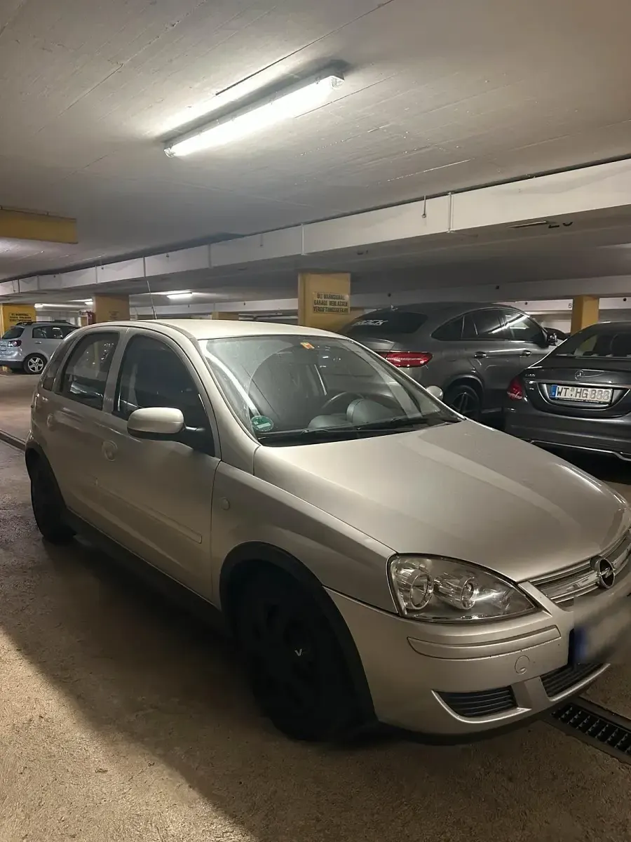 Gebraucht Opel Corsa 80 PS (58 kW) 2006 Silber Kleinwagen