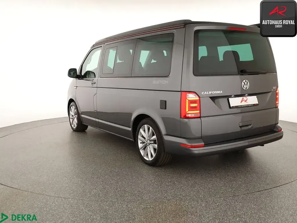Gebraucht VW California Beach 204 PS (150 kW) 2018 Indiumgrau Van