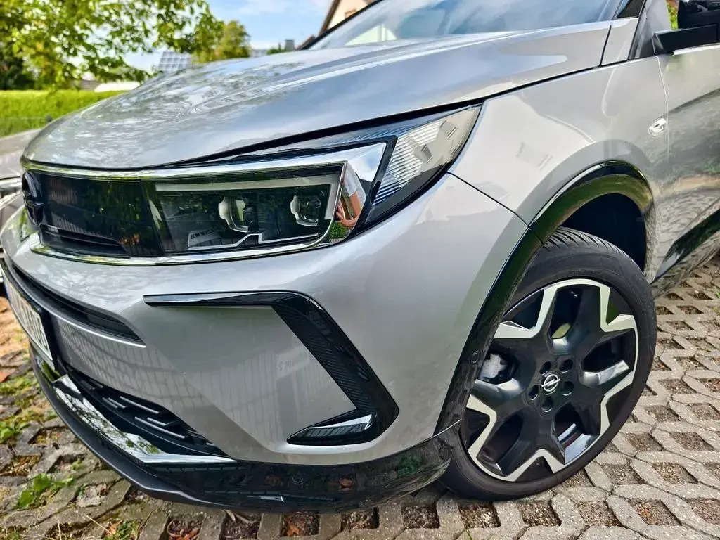 Gebraucht Opel Grandland X Ultimate 131 PS (96 kW) 2024 Grau SUV