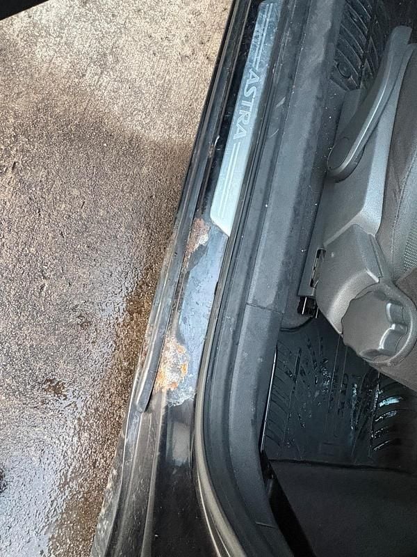 Gebraucht Opel Astra GTC 140 PS (102 kW) 2006 Schwarz Coupé