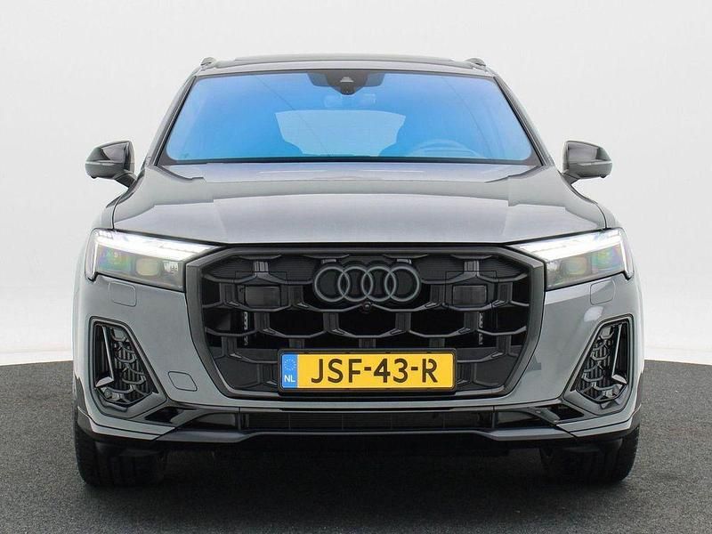 Gebraucht Audi SQ7 507 PS (372 kW) 2026 Grau SUV